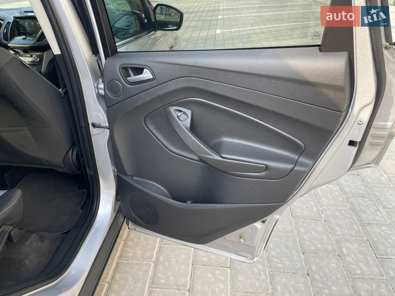 Внедорожник / Кроссовер Ford Escape 2016 в Ровно фото 29 Внедорожник / Кроссовер Ford Escape 2016 в Ровно
