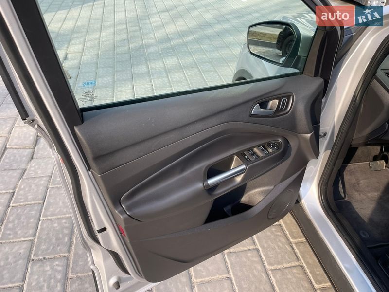 Внедорожник / Кроссовер Ford Escape 2016 в Ровно фото 33 Внедорожник / Кроссовер Ford Escape 2016 в Ровно