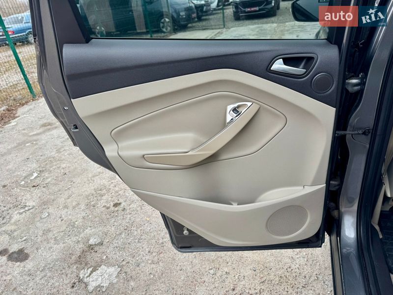 Внедорожник / Кроссовер Ford Escape 2013 в Киеве