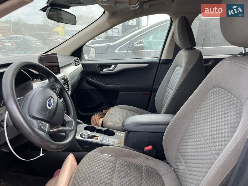 Позашляховик / Кросовер Ford Escape 2019 в Львові