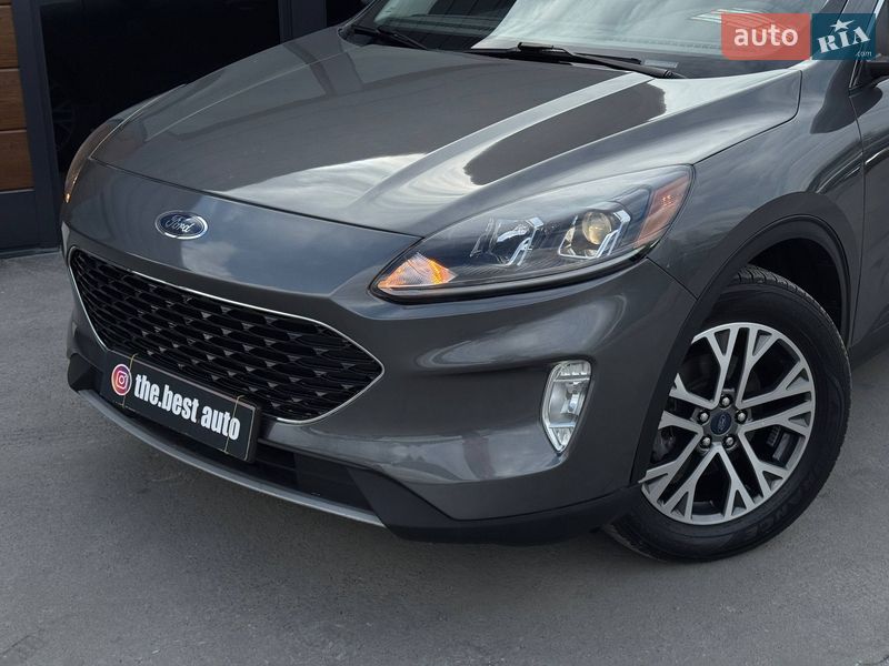Внедорожник / Кроссовер Ford Escape 2021 в Ровно