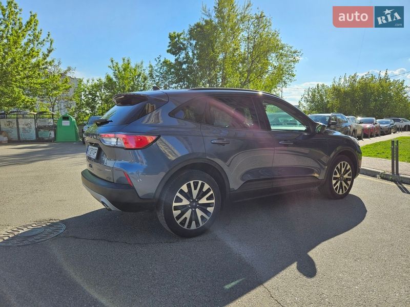 Внедорожник / Кроссовер Ford Escape 2020 в Киеве фото 3 Внедорожник / Кроссовер Ford Escape 2020 в Киеве