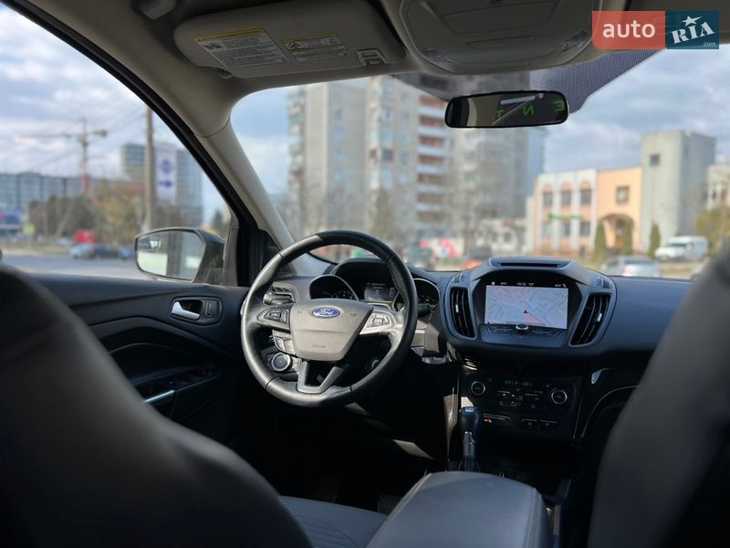 Позашляховик / Кросовер Ford Escape 2018 в Львові