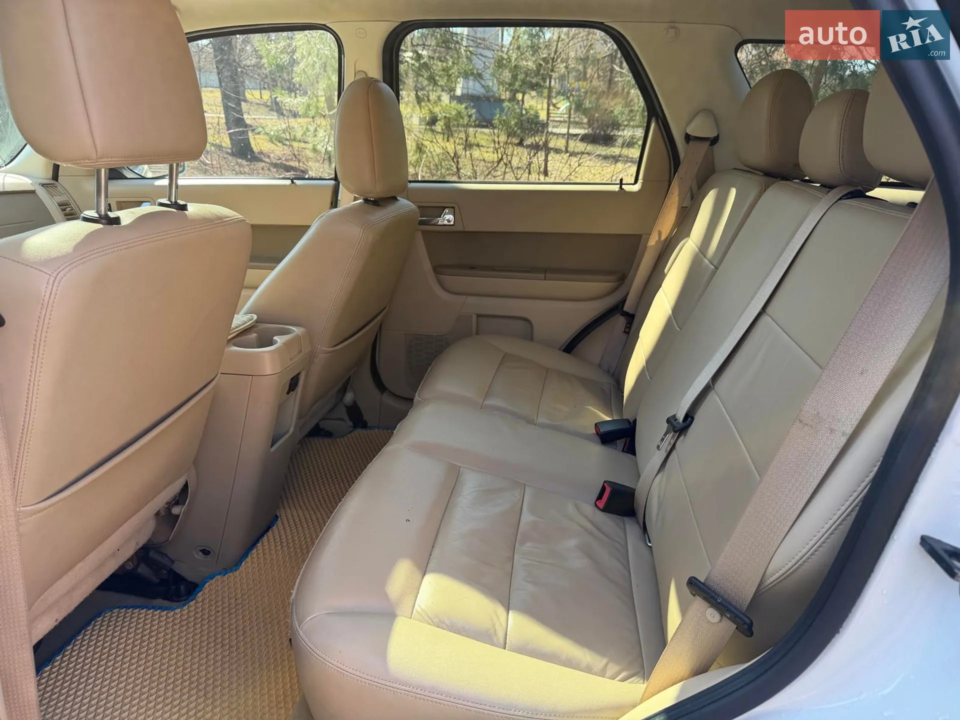 2012 Ford Escape - мініатюра 18