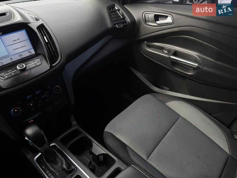 Внедорожник / Кроссовер Ford Escape 2018 в Дубно фото 31 Внедорожник / Кроссовер Ford Escape 2018 в Дубно