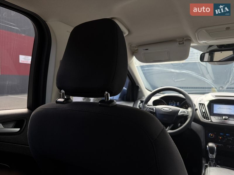 Внедорожник / Кроссовер Ford Escape 2018 в Дубно фото 46 Внедорожник / Кроссовер Ford Escape 2018 в Дубно