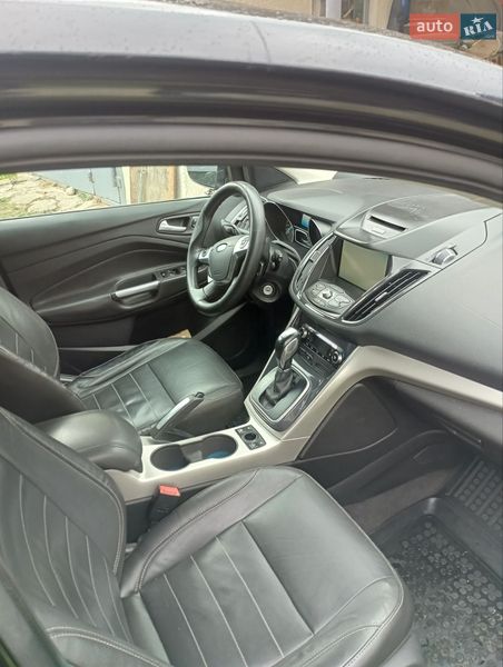 Позашляховик / Кросовер Ford Escape 2013 в Долині