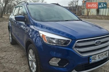 Позашляховик / Кросовер Ford Escape 2017 в Дніпрі