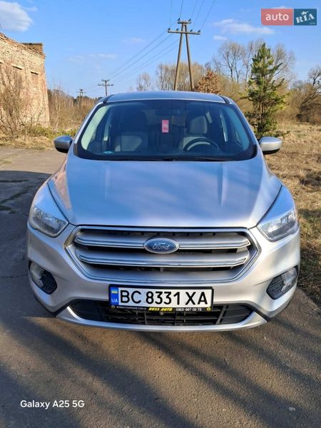 Позашляховик / Кросовер Ford Escape 2017 в Соснівці