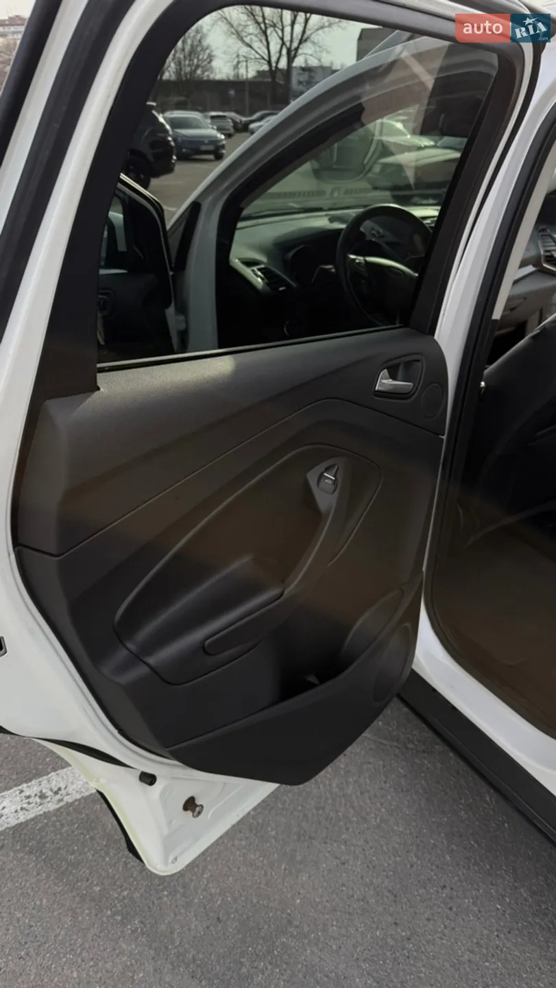 2016 Ford Escape - мініатюра 16