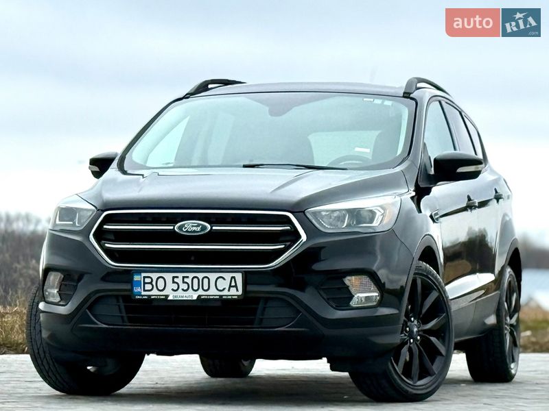 Позашляховик / Кросовер Ford Escape 2016 в Тернополі