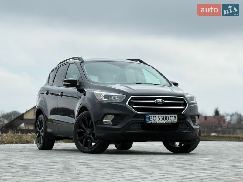 Позашляховик / Кросовер Ford Escape 2016 в Тернополі