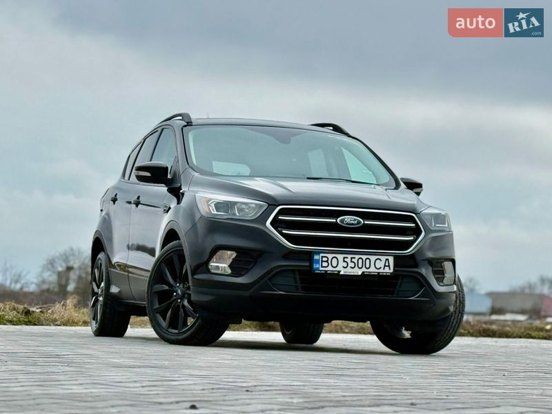 Позашляховик / Кросовер Ford Escape 2016 в Тернополі