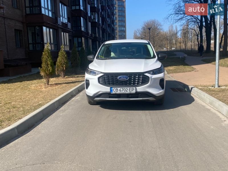 Внедорожник / Кроссовер Ford Escape 2024 в Чернигове