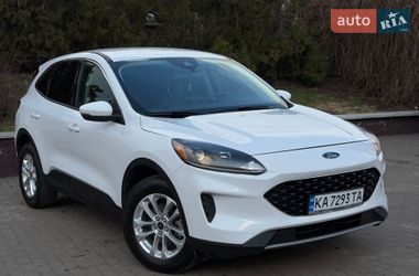 Внедорожник / Кроссовер Ford Escape 2020 в Киеве