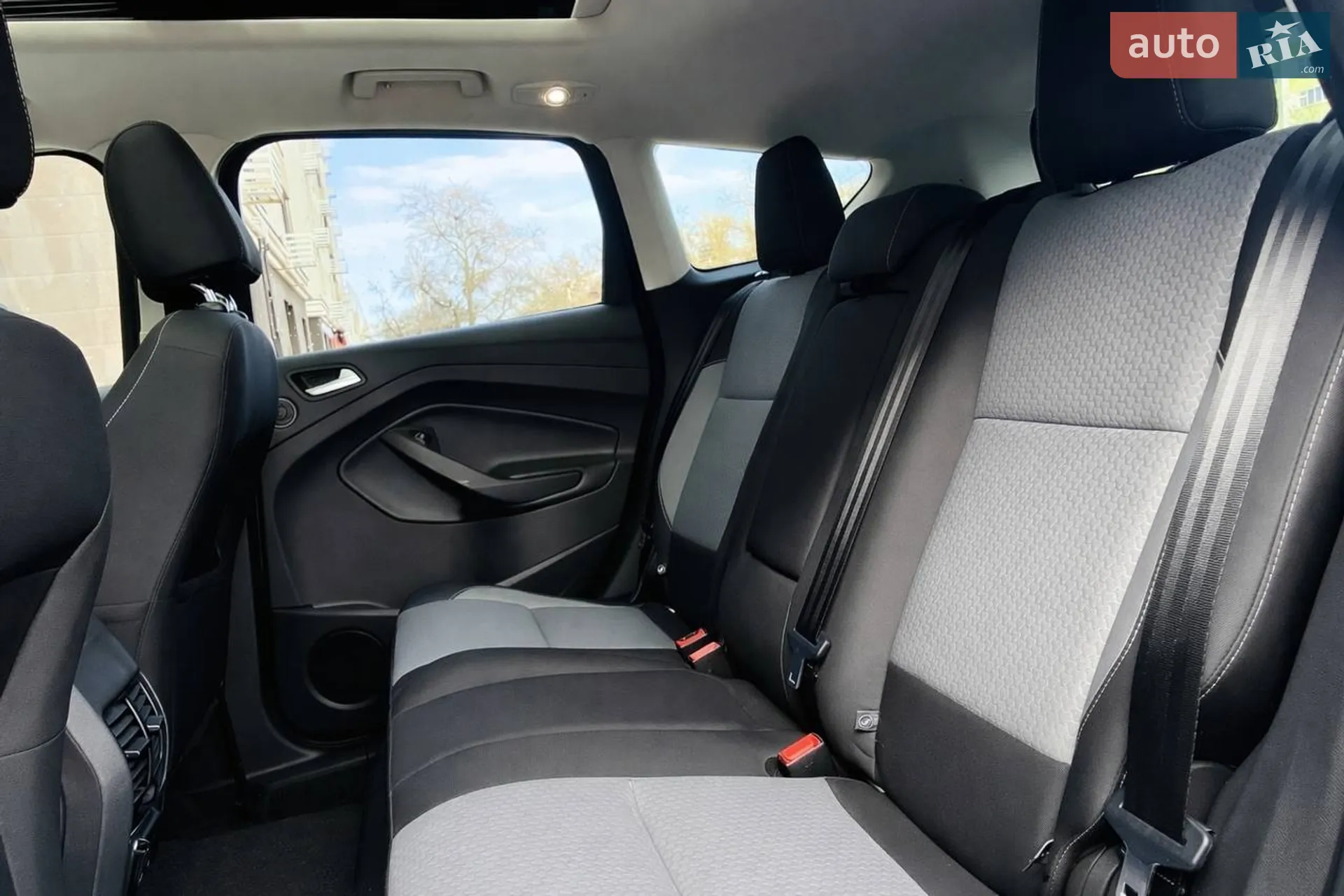 2016 Ford Escape - мініатюра 18