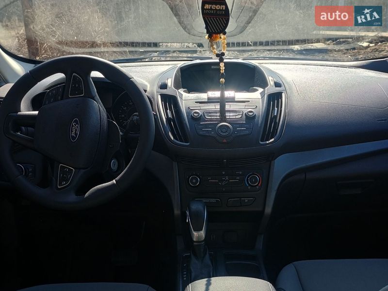 Внедорожник / Кроссовер Ford Escape 2016 в Чернигове