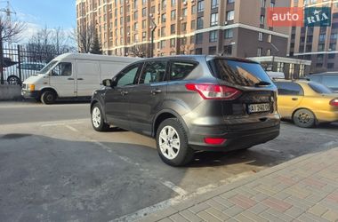 Позашляховик / Кросовер Ford Escape 2016 в Софіївській Борщагівці