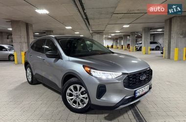 Позашляховик / Кросовер Ford Escape 2023 в Тернополі