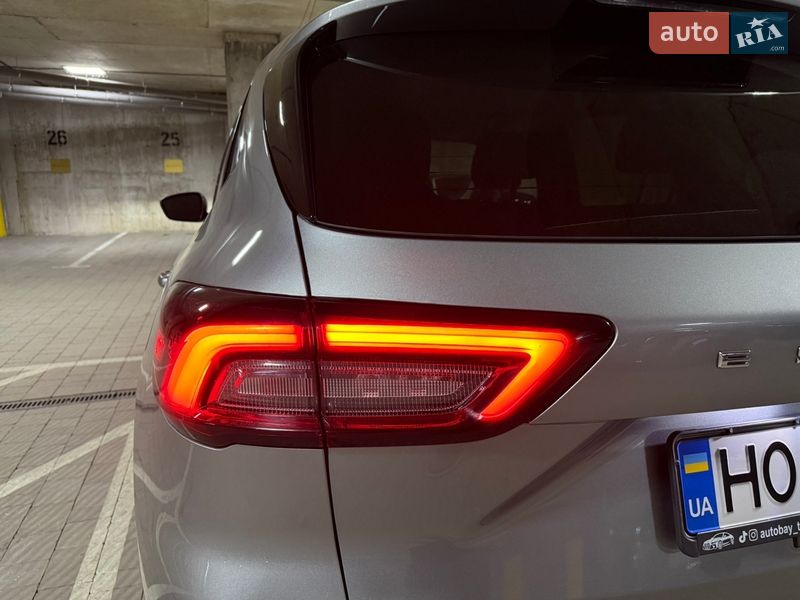 Позашляховик / Кросовер Ford Escape 2023 в Тернополі