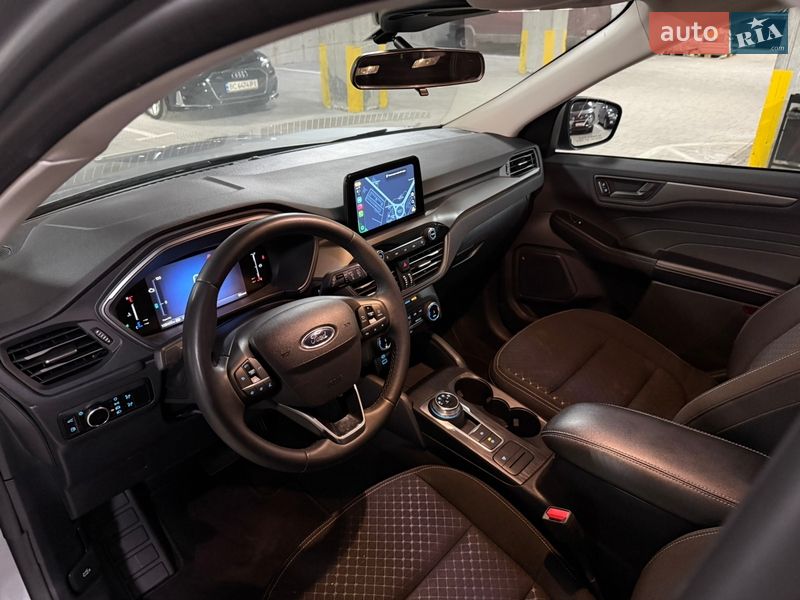 Позашляховик / Кросовер Ford Escape 2023 в Тернополі
