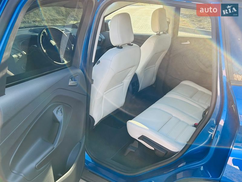 Позашляховик / Кросовер Ford Escape 2018 в Сумах