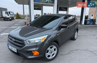 Позашляховик / Кросовер Ford Escape 2017 в Дніпрі