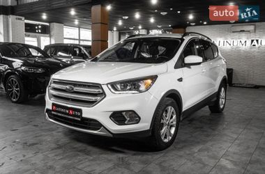 Позашляховик / Кросовер Ford Escape 2018 в Одесі