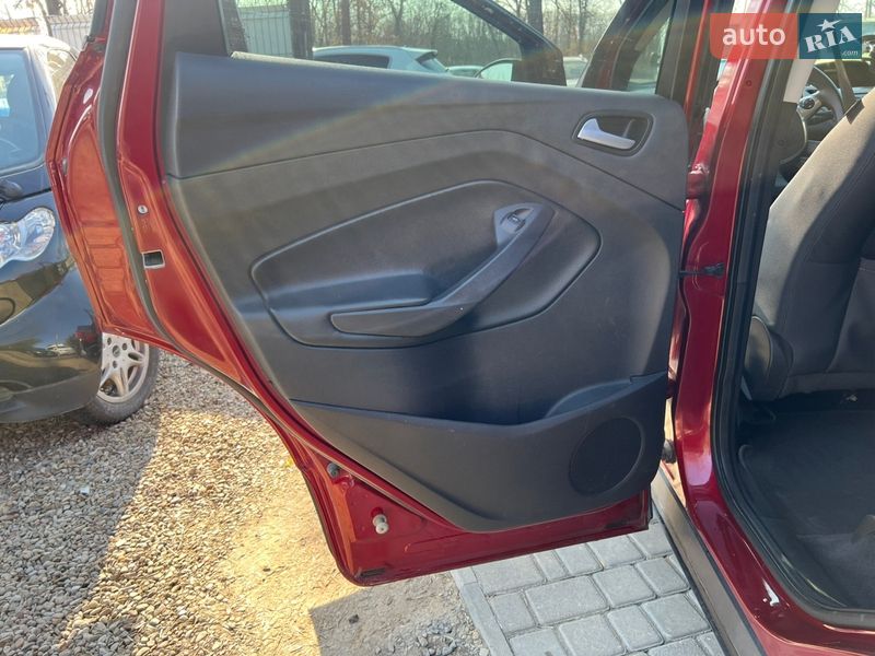 Внедорожник / Кроссовер Ford Escape 2015 в Залещиках фото 17 Внедорожник / Кроссовер Ford Escape 2015 в Залещиках