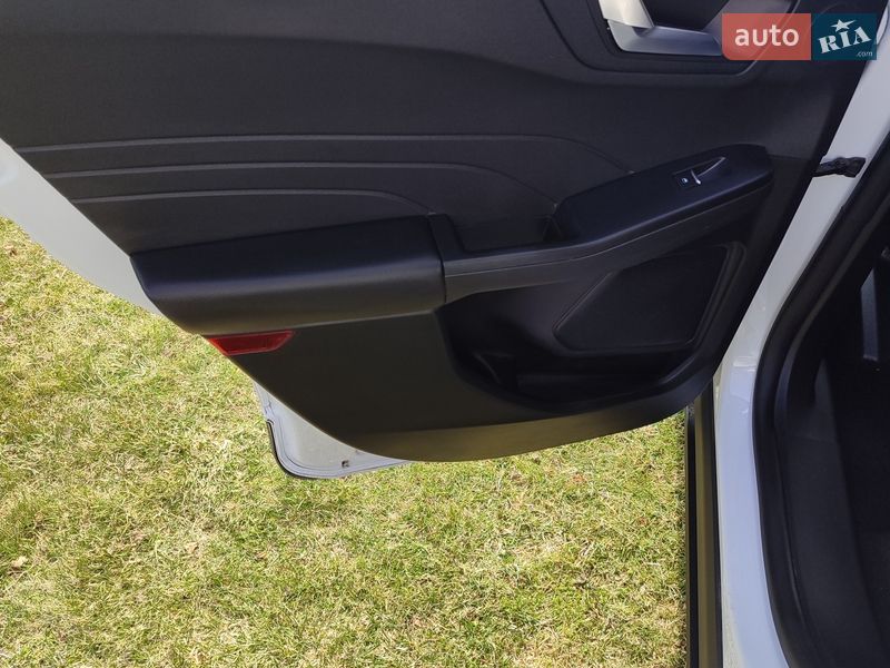 Внедорожник / Кроссовер Ford Escape 2024 в Галиче фото 23 Внедорожник / Кроссовер Ford Escape 2024 в Галиче