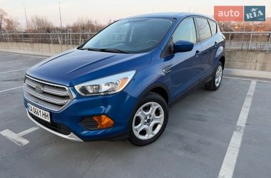 Внедорожник / Кроссовер Ford Escape 2017 в Киеве
