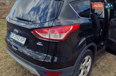 Позашляховик / Кросовер Ford Escape 2015 в Умані