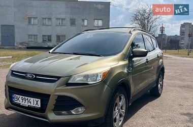 Позашляховик / Кросовер Ford Escape 2013 в Рівному