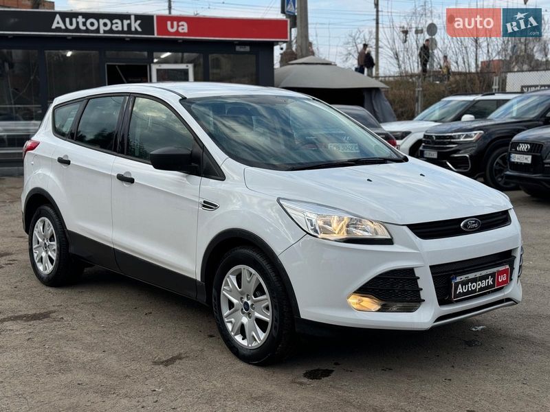 Внедорожник / Кроссовер Ford Escape 2015 в Виннице