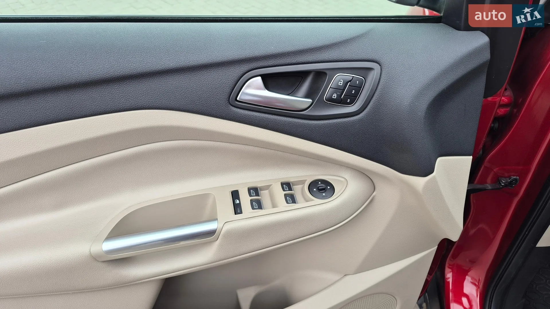 2017 Ford Escape - мініатюра 21
