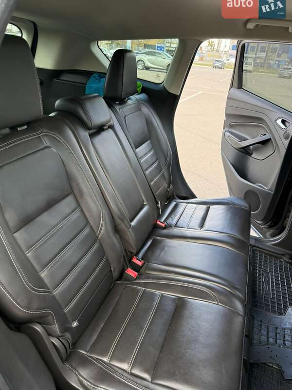 Позашляховик / Кросовер Ford Escape 2017 в Житомирі фото 17 Позашляховик / Кросовер Ford Escape 2017 в Житомирі