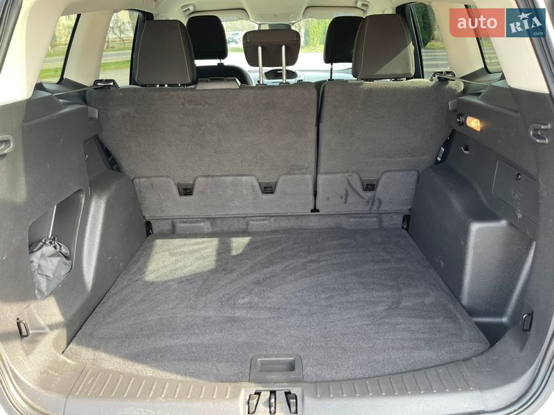 Позашляховик / Кросовер Ford Escape 2016 в Дубні фото 20 Позашляховик / Кросовер Ford Escape 2016 в Дубні