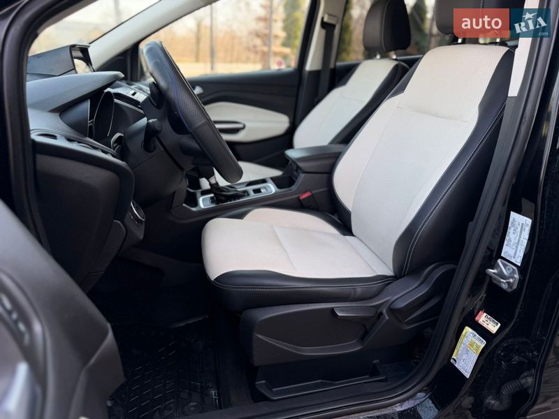 Внедорожник / Кроссовер Ford Escape 2016 в Коломые фото 15 Внедорожник / Кроссовер Ford Escape 2016 в Коломые