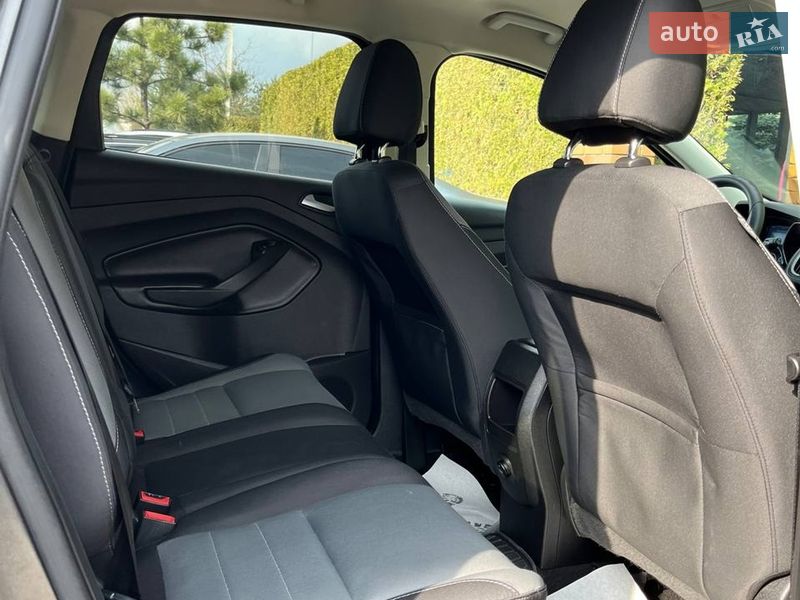 Позашляховик / Кросовер Ford Escape 2015 в Львові фото 9 Позашляховик / Кросовер Ford Escape 2015 в Львові