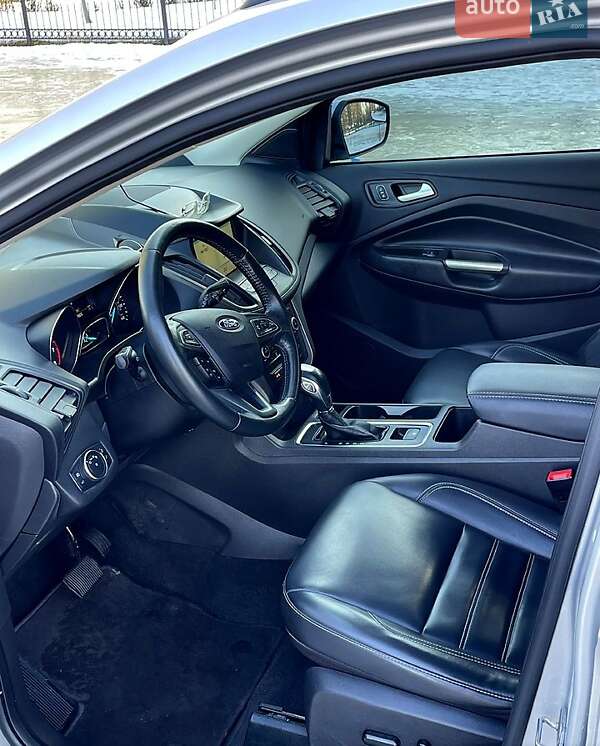 Внедорожник / Кроссовер Ford Escape 2019 в Киеве фото 12 Внедорожник / Кроссовер Ford Escape 2019 в Киеве