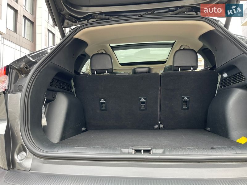 Позашляховик / Кросовер Ford Escape 2019 в Києві фото 19 Позашляховик / Кросовер Ford Escape 2019 в Києві