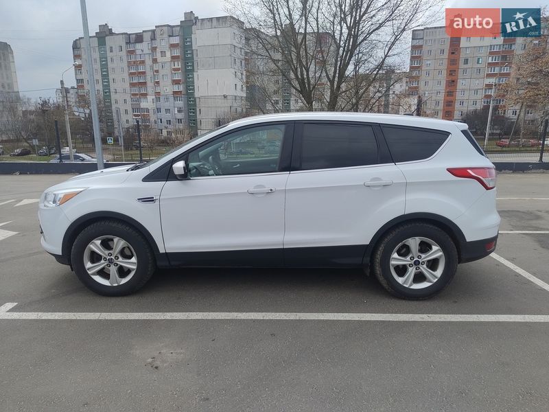Внедорожник / Кроссовер Ford Escape 2014 в Чернигове