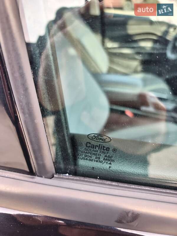 Внедорожник / Кроссовер Ford Escape 2019 в Киеве фото 32 Внедорожник / Кроссовер Ford Escape 2019 в Киеве