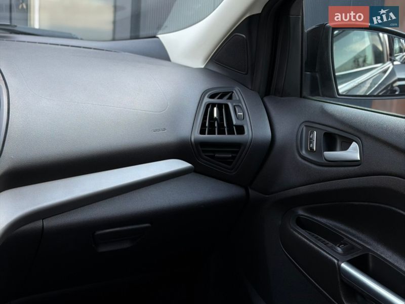 Внедорожник / Кроссовер Ford Escape 2014 в Черновцах фото 50 Внедорожник / Кроссовер Ford Escape 2014 в Черновцах