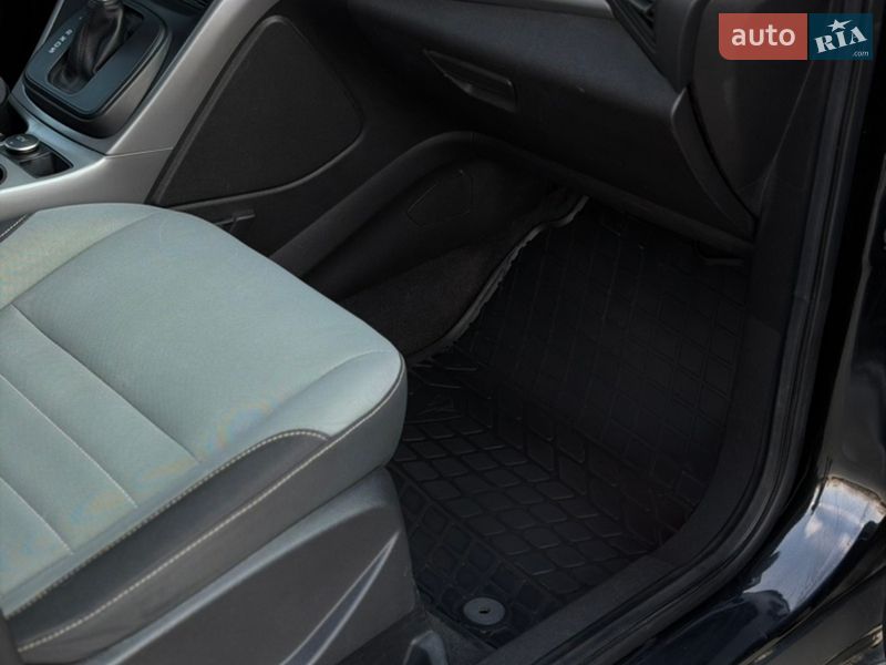 Внедорожник / Кроссовер Ford Escape 2014 в Черновцах фото 55 Внедорожник / Кроссовер Ford Escape 2014 в Черновцах