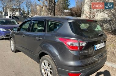 Внедорожник / Кроссовер Ford Escape 2016 в Киеве