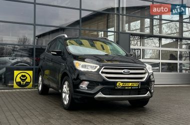 Внедорожник / Кроссовер Ford Escape 2017 в Ивано-Франковске