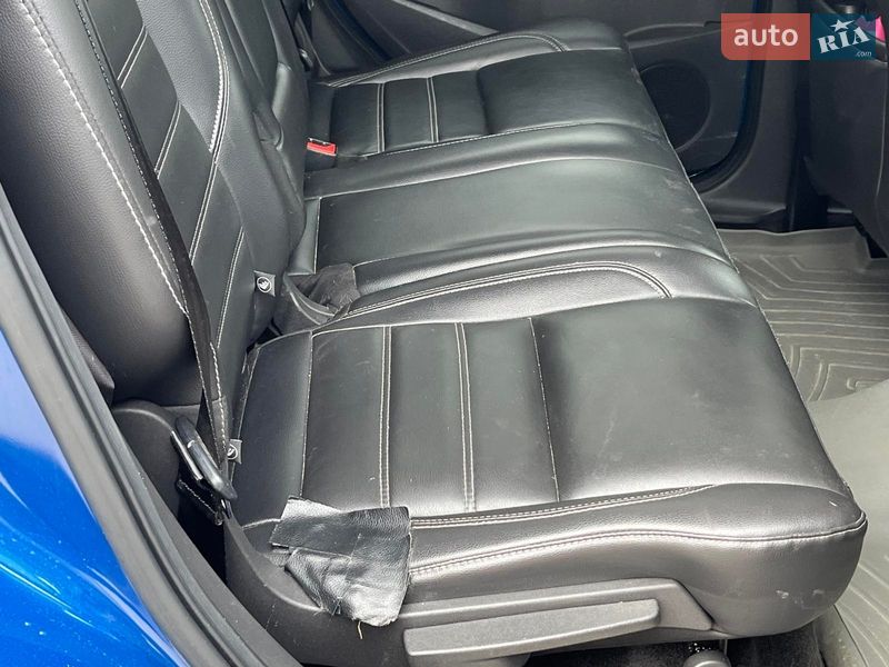 Внедорожник / Кроссовер Ford Escape 2017 в Киеве