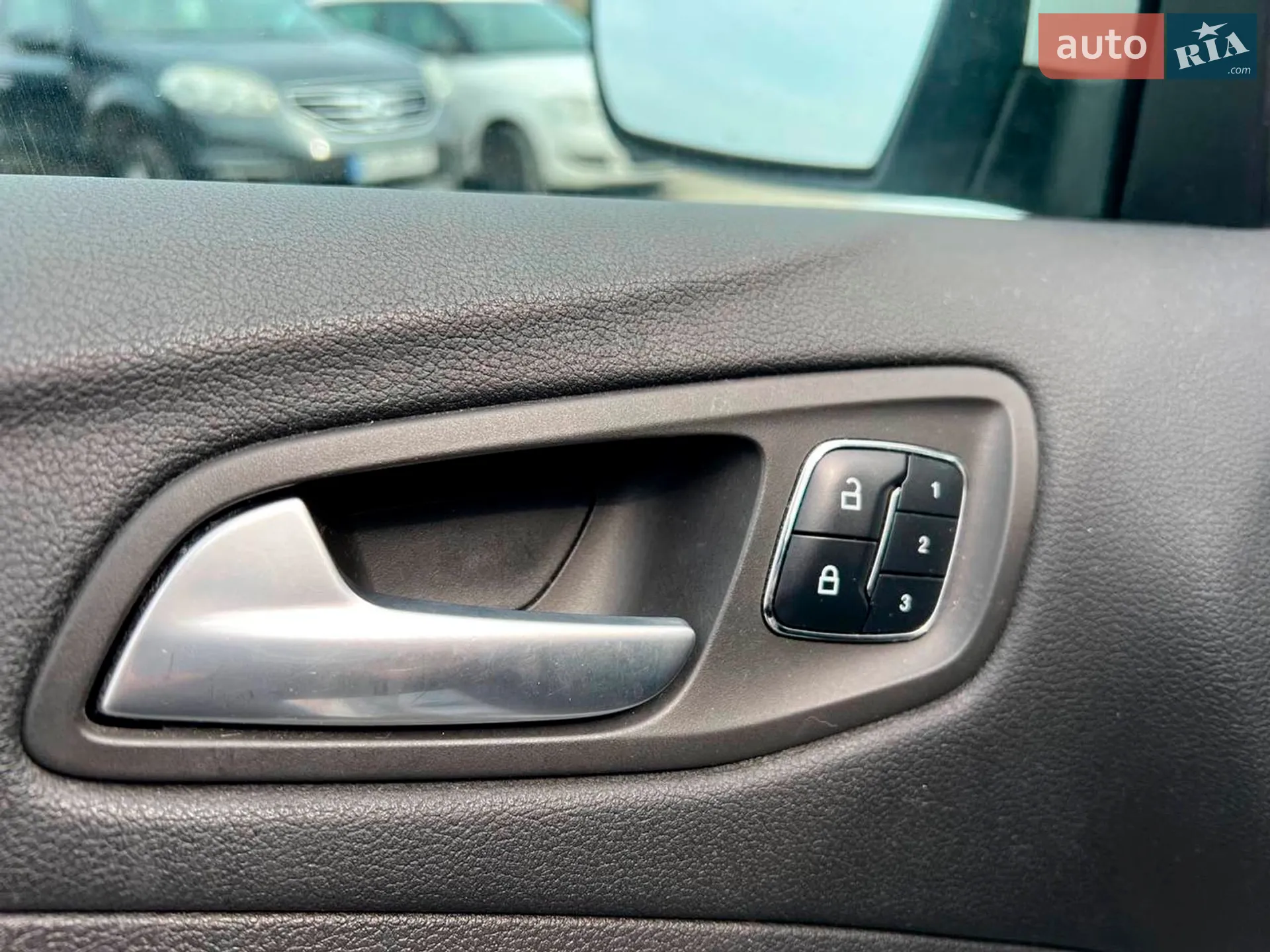 2014 Ford Escape - мініатюра 16