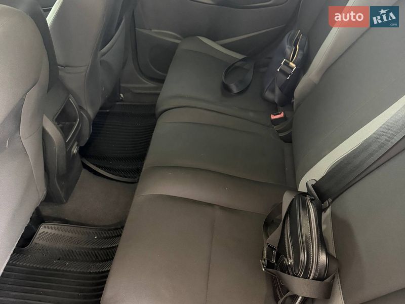 Внедорожник / Кроссовер Ford Escape 2014 в Киеве фото 18 Внедорожник / Кроссовер Ford Escape 2014 в Киеве